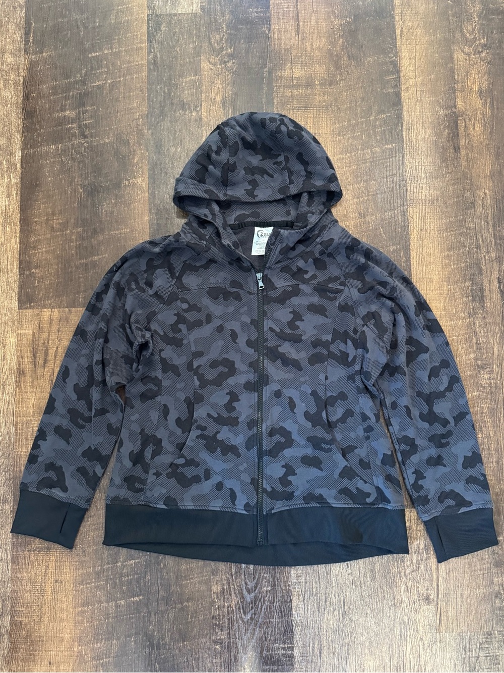 Zyia active forest camo zip up jacket